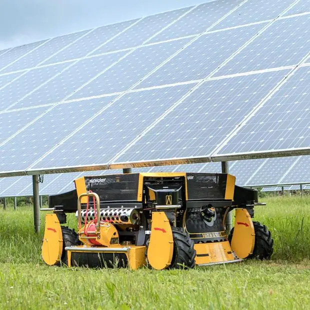radiografische maaier maaien onder zonnepanelen Spider 