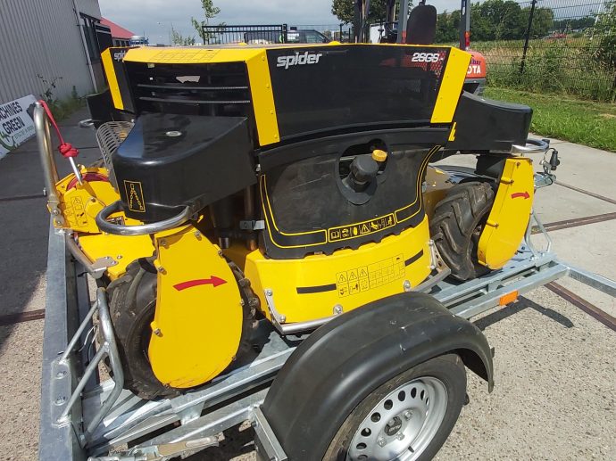 Spider 2SGS EFI Demo 2022 | Vector Machines Autonome Maaimachines